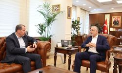 Memur-Sen Başkanı Yalçın, Bakan Işıkhan ile bir araya geldi