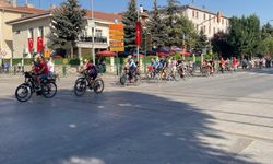 Eskişehir'de Zafer Bayramı’nı pedal çevirerek kutladılar