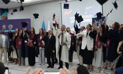 Anadolu Üniversitesi Bakü'de mezuniyet töreni gerçekleştirdi