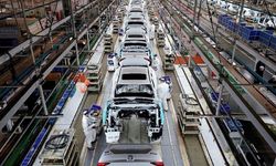 O otomobil markasından radikal adım! Fabrika kapatıyor, kadroları azaltıyor