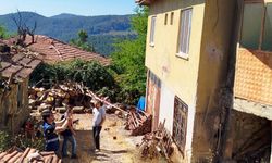 Tepebaşı Belediyesi ekipleri deprem bölgesinde incelemede bulundu