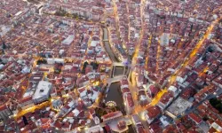 Eskişehir'de 100'den fazla cadde ve sokak trafiğe kapatılıyor! Park eden araçlar çekilecek