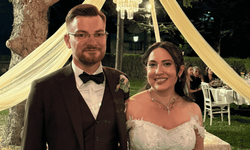 Yılın en eğlenceli düğününde Zeynep ve Joscha evlendi