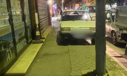 Eskişehir’de Eğitimciler Caddesi’nde kaldırımları araçlar işgal etti