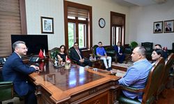 ESYURTDER'den Vali Aksoy'a ziyaret