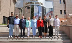 CHP'li Milletvekilleri ile Başkan Ünlüce etkin hizmet projelerini değerlendirdi