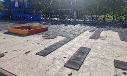 Dede Korkut Parkı’ndaki çocuk oyun alanı bakımsızlığa terk edildi