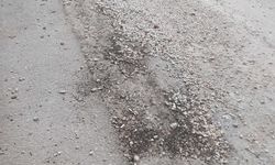 Eskişehir'deki yollara 'köstebek yuvası' benzetmesi