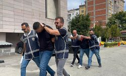 Eskişehir'de sağlık çalışanlarını takip edip, tehdit etmişlerdi: Baba oğul adliyeye sevk edildi