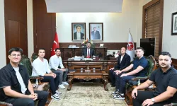 Eskişehir'in TEKNOFEST gururları Vali Aksoy ile bir araya geldi