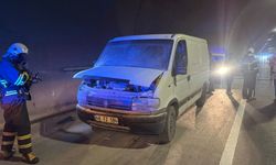 Eskişehir yolunda korku dolu anlar: Tünelden geçen otomobil alev aldı