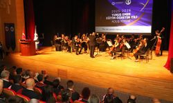 Anadolu Üniversitesi'nin 2025-2026 yılı açılış töreni gerçekleştirildi