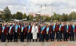 ESOGÜ'de 2025-2026 akademik yılı törenle açıldı: İlk dersin konusu 'Filistin' oldu