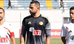 Alkışlar file bekçisine