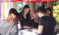 Eskişehir Büyükşehir üniversite öğrencilerinin şehre uyum sürecine destek oluyor