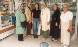 AK Parti Eskişehir İl Kadın Kolları eczacılarla bir araya geldi