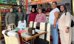 AK Parti Eskişehir Kadın Kolları, Yeni Mahalle’de esnaf ve vatandaşlarla buluştu