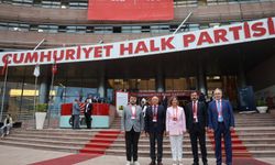 Başkan Ünlüce CHP'nin 102. yıl kutlamalarına katıldı