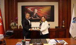 Rektör Adıgüzel Gaziantep'te yeni iş birlikleri için görüşmeler gerçekleştirdi