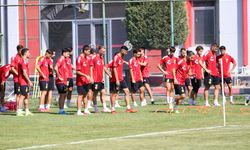 Şimşekler kupa yolcusu