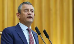 Özel, Cumhurbaşkanı Erdoğan’ın ABD ziyaretini eleştirdi: "Eskişehir’deki nadir elementleri Trump’a vermeye çalışıyor"