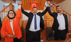 CHP Seyitgazi İlçe Başkanı bir kez daha Selma Saran oldu