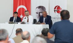 Vali Aksoy Han muhtarları ile bir araya geldi