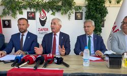 Nihat Babaözü Eskişehir’de konuştu: “Türkiye çok tehlikeli günlere gidiyor”