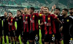 Lig perdesi açılıyor