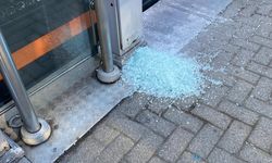 Eskişehir'de tramvay durağının kapısı patladı