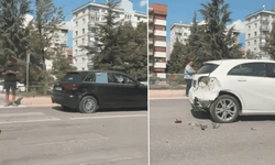 Eskişehir'de zincirleme kaza: 4 otomobil birbirine girdi
