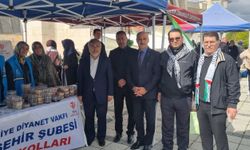 ESOGÜ'de öğrenciler Filistin için el ele verdiler