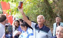 8 yıldır hiç kaybetmiyor: Uluslararası bal yeme yarışmasında yine birinci oldu