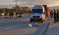 Komşuda otomobil ve motosiklet birbirine girdi: 1 ölü 3 yaralı