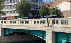 Eskişehir'de canına kıymaya kalkmıştı: Kız arkadaşı gelince vazgeçti