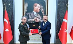 Genelkurmay Başkanı Vali Aksoy'u ziyaret etti