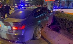 Eskişehir’de film gibi kovalamaca: Polisten kaçan araç kaza yaptı