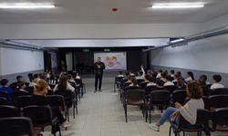 Eskişehir’de ilkokul öğrencilerine AFAD tarafından afet farkındalık eğitimi verildi