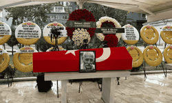 Ünlü oyuncu Arif Erkin Güzelbeyoğlu son yolculuğuna uğurlandı