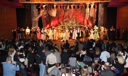 Eskişehir'de Cadı Kazanı seyircilerle buluştu