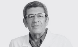Eskişehir'de binlerce hastaya umut olmuştu: Doktor Abidin Çamdalı hayatını kabetti