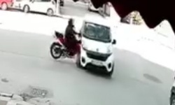 Eskişehir'de kaza: Motosiklet sürücüsü hastaneye kaldırıldı