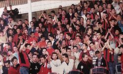 Kızılcıklı'dan başlayan efsane... İşte Eskişehirspor tribünlerinin ilk sahipleri