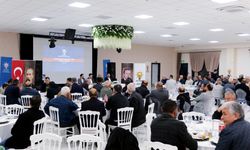 AK Parti Eskişehir Mahalle Başkanları Toplantısı gerçekleştirdi