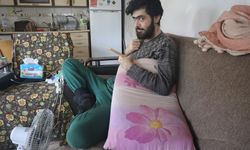 Depremden sonra hayatı karardı 23 yaşındaki Barış 3 yıldır evinden çıkmıyor