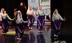 Eskişehir'de Uluslararası Türk Halk Oyunları Kongresi gerçekleştirildi