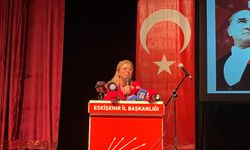 CHP Kadın Kolları Genel Başkanı Kaya: “Eskişehir’deki kıvılcım tüm Türkiye’ye yayıldı”
