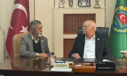 Şemsi Bayraktar Burhan Çelikoğlu’na taziye ziyareti gerçekleştirdi