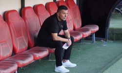 Serdar Hoca kara kara düşünüyor
