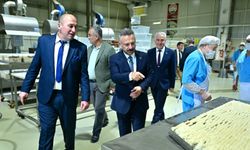 Vali Aksoy, Cumhuriyetle yaşıt Balkan Helva'ya ziyaret